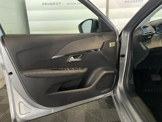 PEUGEOT 208 BUSINESS R II - voiture de démonstration - Photo 19