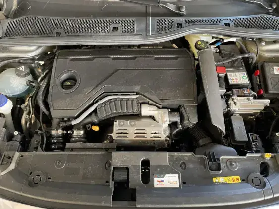 PEUGEOT 208 BUSINESS R II - voiture de démonstration - Photo 21