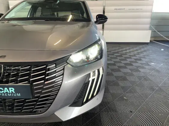 PEUGEOT 208 BUSINESS R II - voiture de démonstration - Photo 22