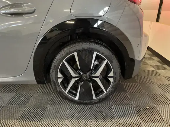 PEUGEOT 208 II - voiture de démonstration - Photo 23