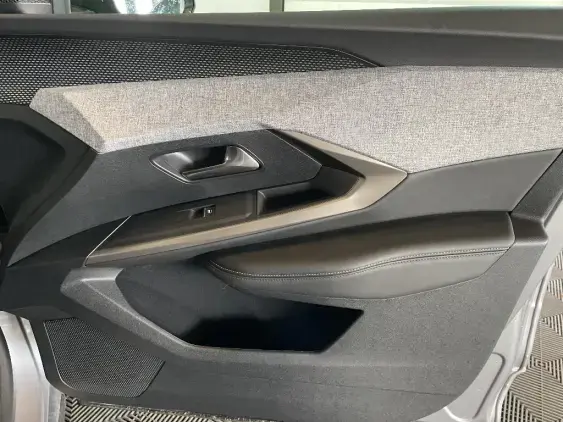 PEUGEOT 3008 II - voiture de démonstration - Photo 19