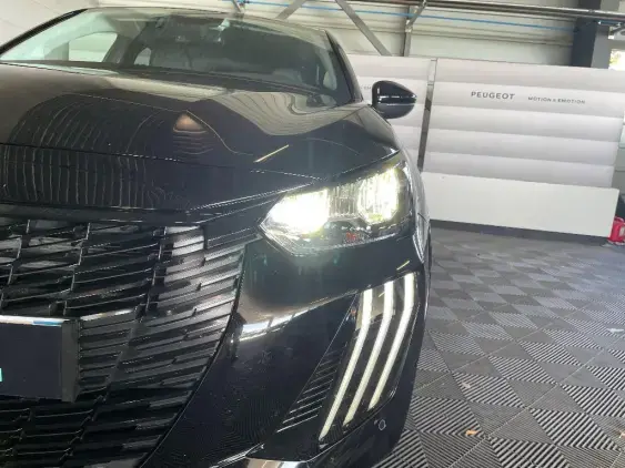 PEUGEOT 208 II - voiture de démonstration - Photo 22