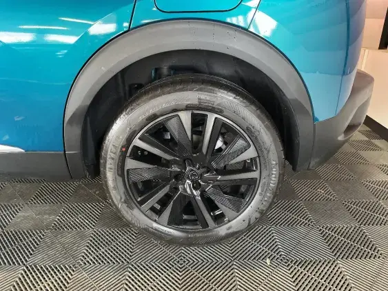 PEUGEOT 2008 - voiture de démonstration - Photo 23