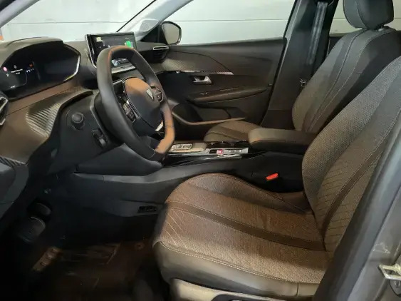 PEUGEOT 208 BUSINESS R II - voiture de démonstration - Photo 18