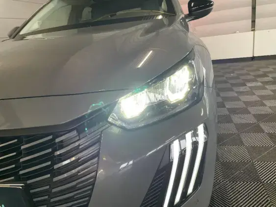 PEUGEOT 208 BUSINESS R II - voiture de démonstration - Photo 22