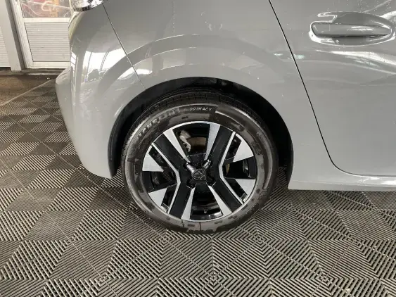PEUGEOT 208 BUSINESS R II - voiture de démonstration - Photo 25