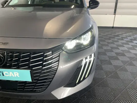 PEUGEOT 208 BUSINESS R II - voiture de démonstration - Photo 22