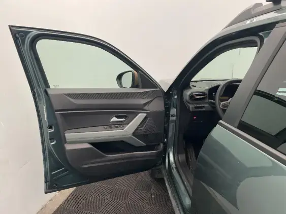 DACIA DUSTER III - voiture de démonstration - Photo 17