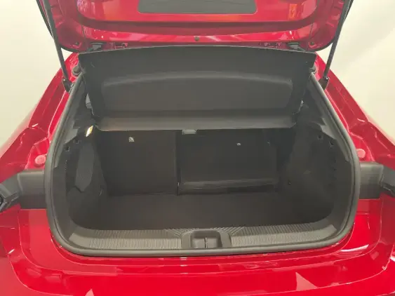 RENAULT CLIO VI - voiture de démonstration - Photo 16