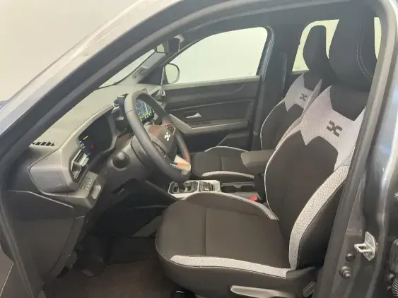 DACIA DUSTER III - voiture de démonstration - Photo 18