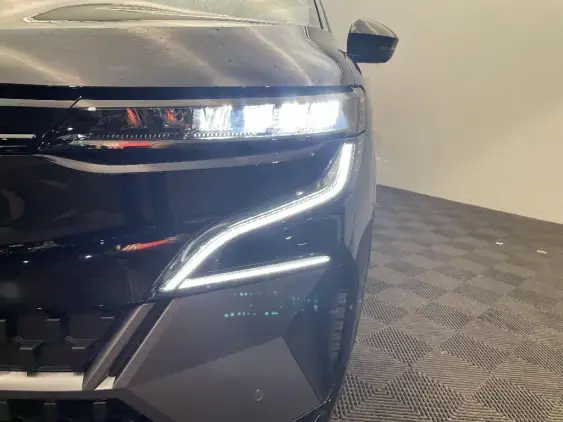 RENAULT MEGANE V - voiture de démonstration - Photo 21