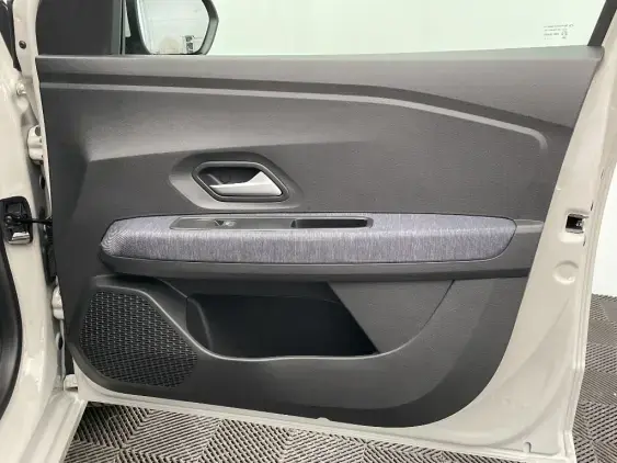 DACIA SANDERO III - voiture de démonstration - Photo 19