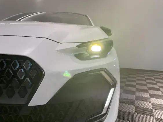 RENAULT CLIO VI - voiture de démonstration - Photo 22