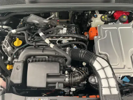 RENAULT CLIO VI - voiture de démonstration - Photo 21