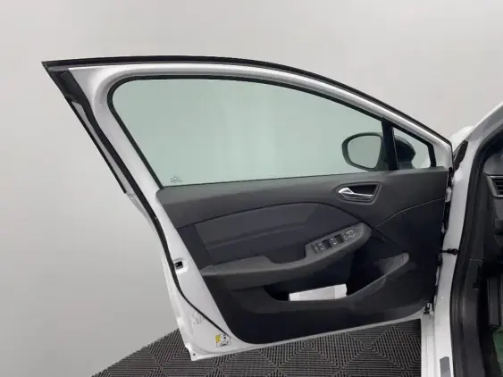 RENAULT CLIO V - voiture de démonstration - Photo 19