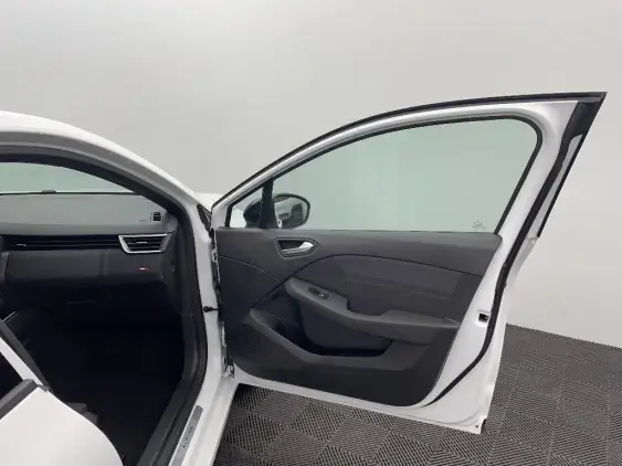 RENAULT CLIO V - voiture de démonstration - Photo 20