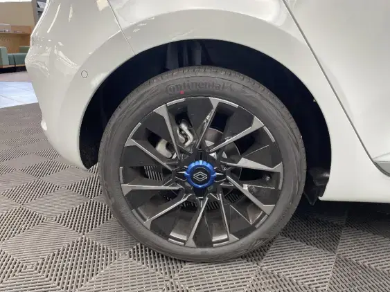 RENAULT CLIO V - voiture de démonstration - Photo 25