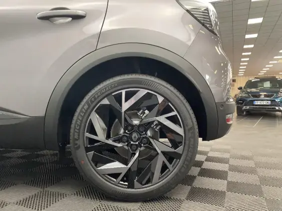 RENAULT CAPTUR II - voiture de démonstration - Photo 24