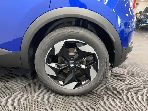 RENAULT CAPTUR II - voiture de démonstration - Photo 24