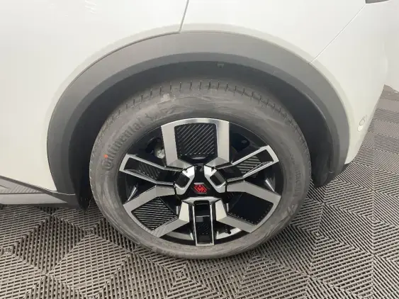 RENAULT 5 III - voiture de démonstration - Photo 24