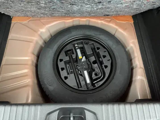 RENAULT CLIO V - voiture de démonstration - Photo 17