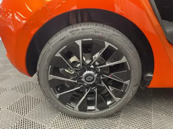 RENAULT CLIO V - voiture de démonstration - Photo 25