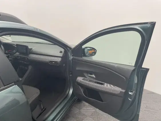 DACIA SANDERO III - voiture de démonstration - Photo 20