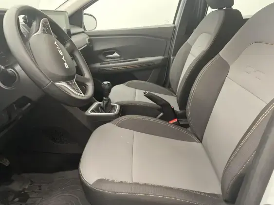 DACIA SANDERO III - voiture de démonstration - Photo 18