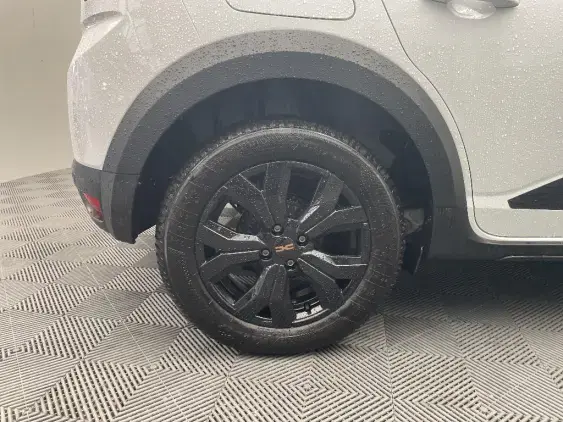 DACIA SANDERO III - voiture de démonstration - Photo 25