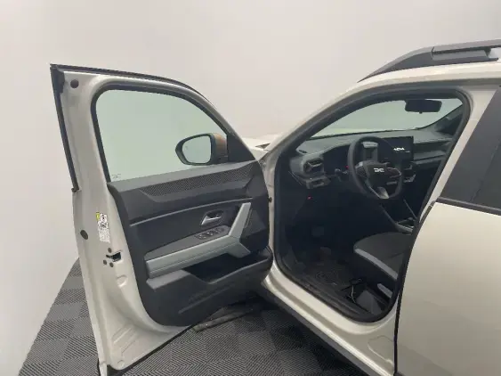 DACIA DUSTER III - voiture de démonstration - Photo 18
