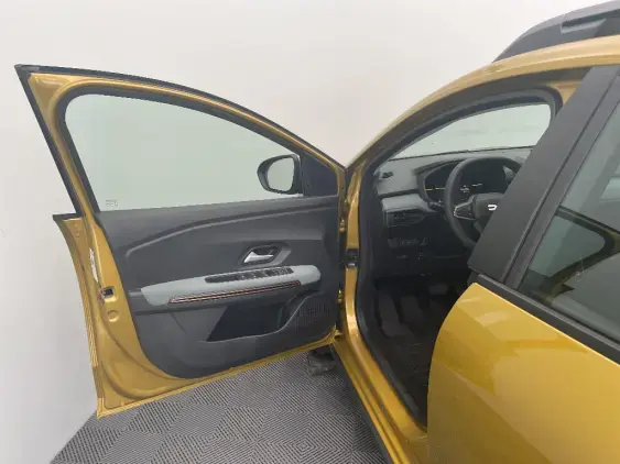 DACIA SANDERO III - voiture de démonstration - Photo 19