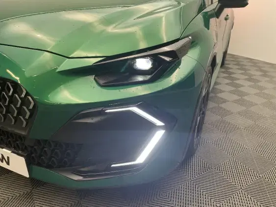 RENAULT CLIO VI - voiture de démonstration - Photo 21