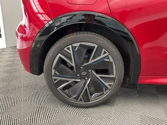 RENAULT CLIO VI - voiture de démonstration - Photo 25