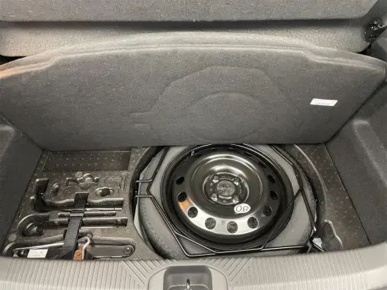 RENAULT CLIO VI - voiture de démonstration - Photo 17