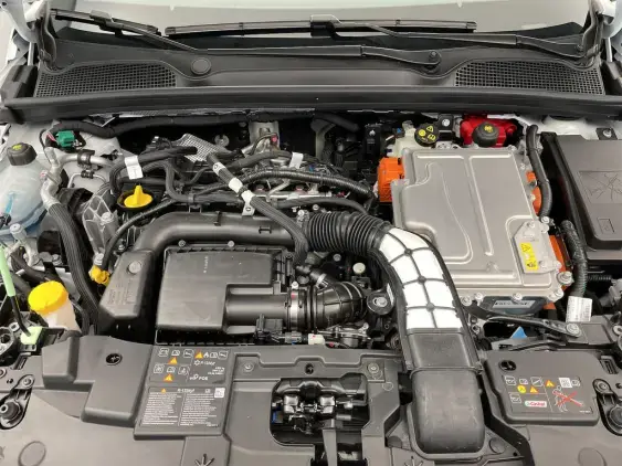 RENAULT CLIO VI - voiture de démonstration - Photo 21
