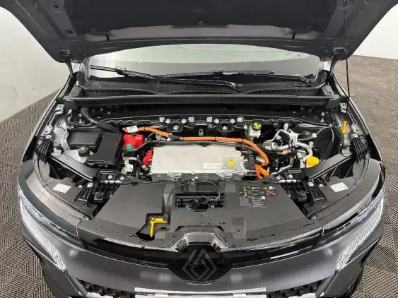 RENAULT MEGANE V - voiture de démonstration - Photo 21