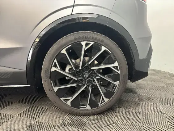 RENAULT MEGANE V - voiture de démonstration - Photo 24