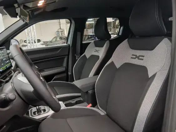 DACIA DUSTER III - voiture de démonstration - Photo 18