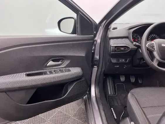 DACIA SANDERO III - voiture de démonstration - Photo 19