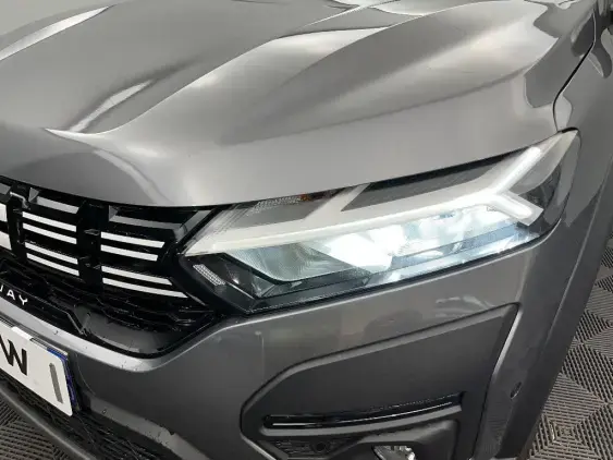 DACIA SANDERO III - voiture de démonstration - Photo 22