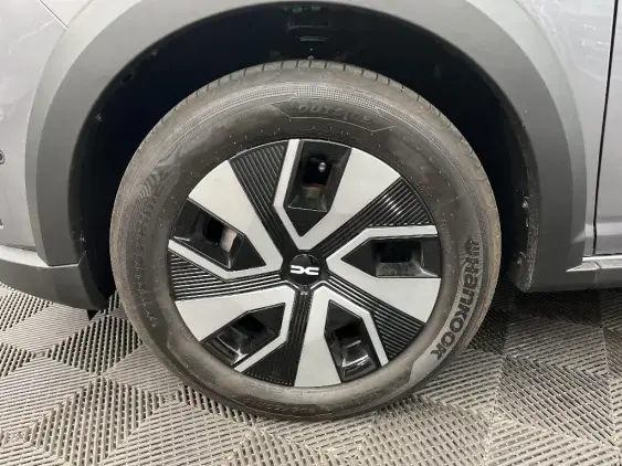 DACIA SANDERO III - voiture de démonstration - Photo 23