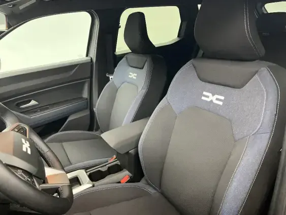 DACIA DUSTER III - voiture de démonstration - Photo 18