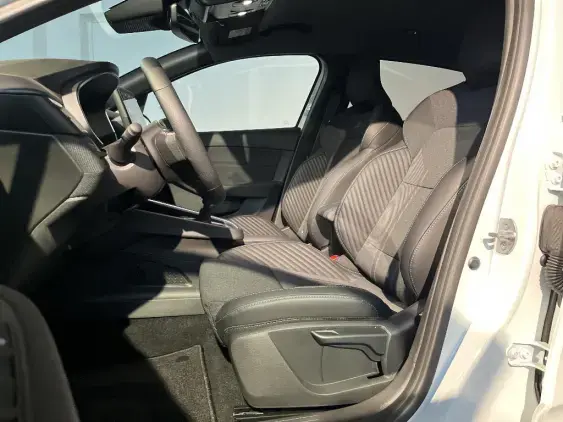 RENAULT CLIO V - voiture de démonstration - Photo 18