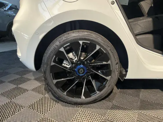 RENAULT CLIO V - voiture de démonstration - Photo 25