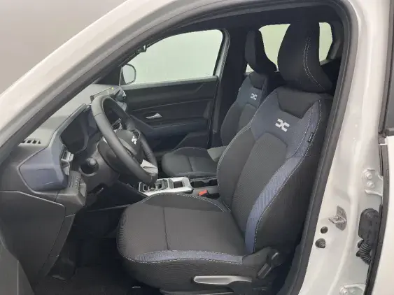 DACIA DUSTER III - voiture de démonstration - Photo 18