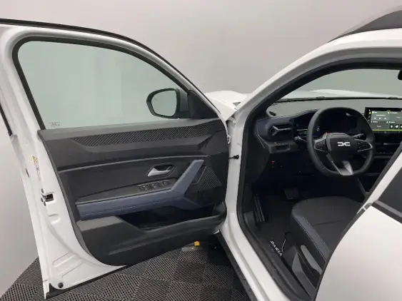 DACIA DUSTER III - voiture de démonstration - Photo 19