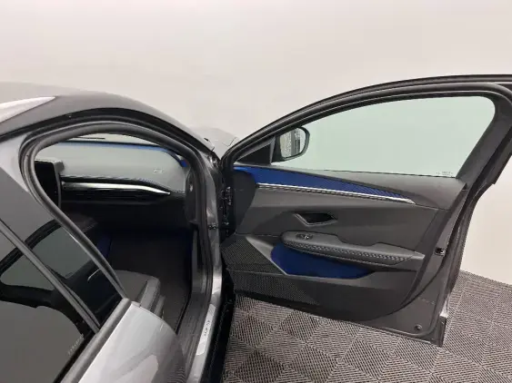 RENAULT MEGANE V - voiture de démonstration - Photo 20