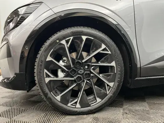 RENAULT MEGANE V - voiture de démonstration - Photo 23