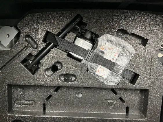 RENAULT CLIO VI - voiture de démonstration - Photo 17