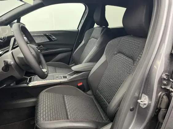 RENAULT CLIO VI - voiture de démonstration - Photo 18